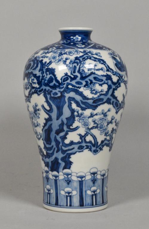 Qing Yongzheng Chinese Porcelain Mei Vase (1 of 7)