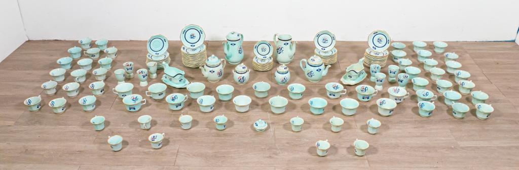 186 Pieces Georgian Adams Calyx Ware (1 of 20)