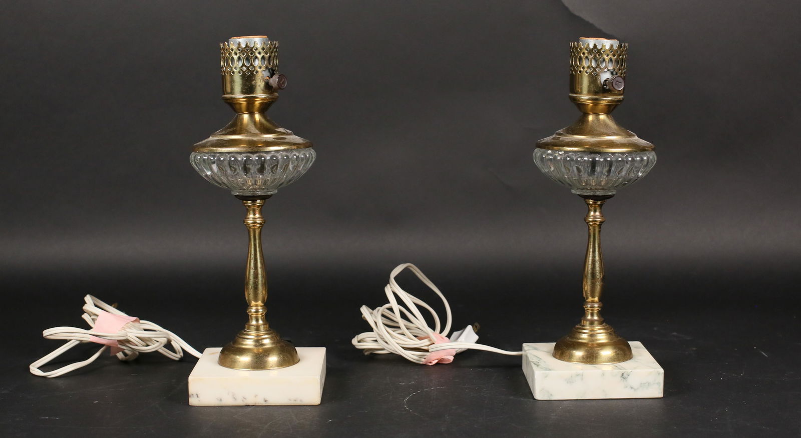 Pair of Victorian Brass and Glass Oil Lamps (1 of 5)