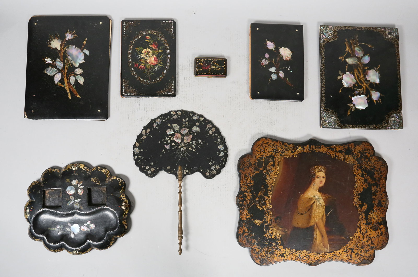 7 Victorian Papier Mache Items (1 of 18)