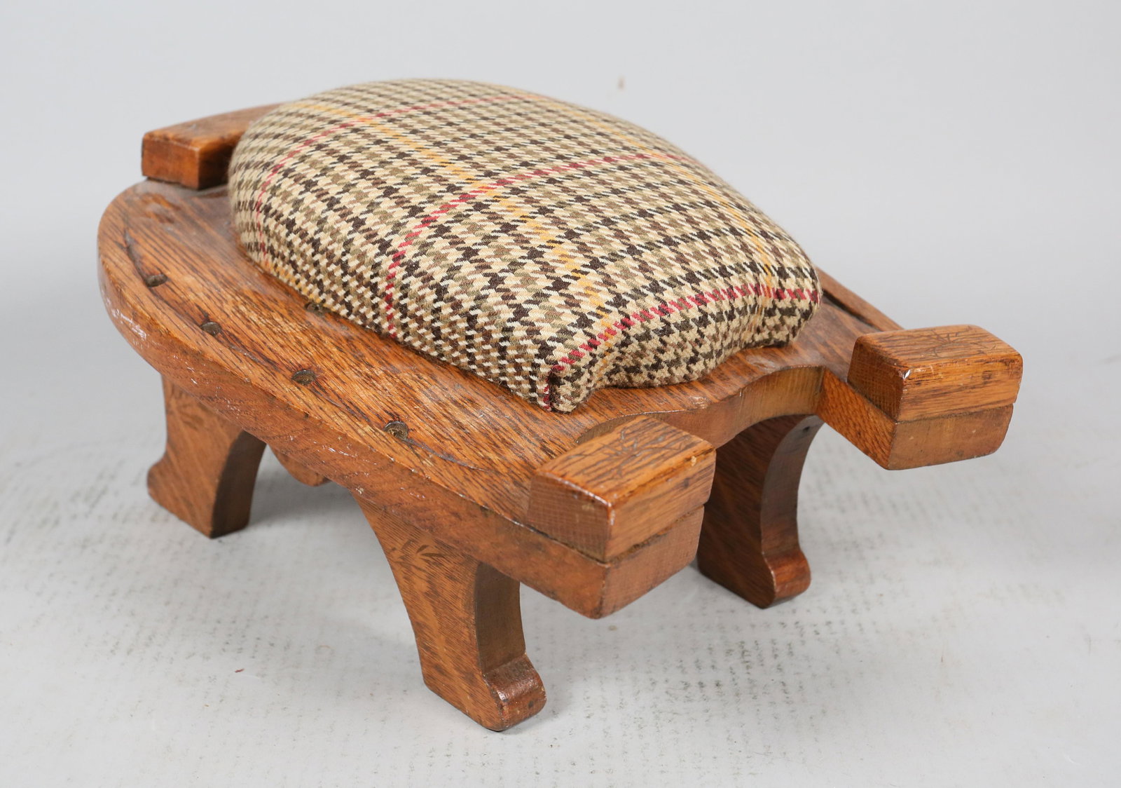 Victorian Horseshoe Shaped Footstool (1 of 6)