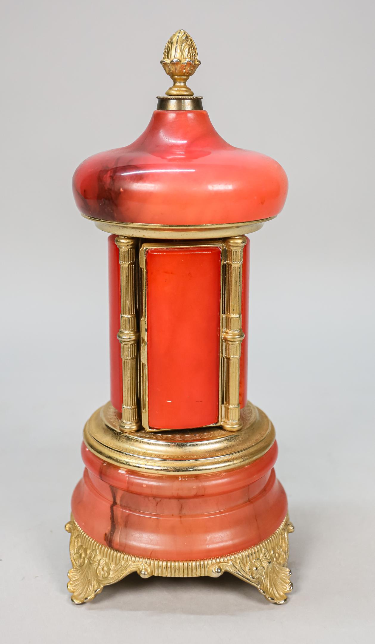 Italian Musical Cigarette Dispenser (1 of 12)