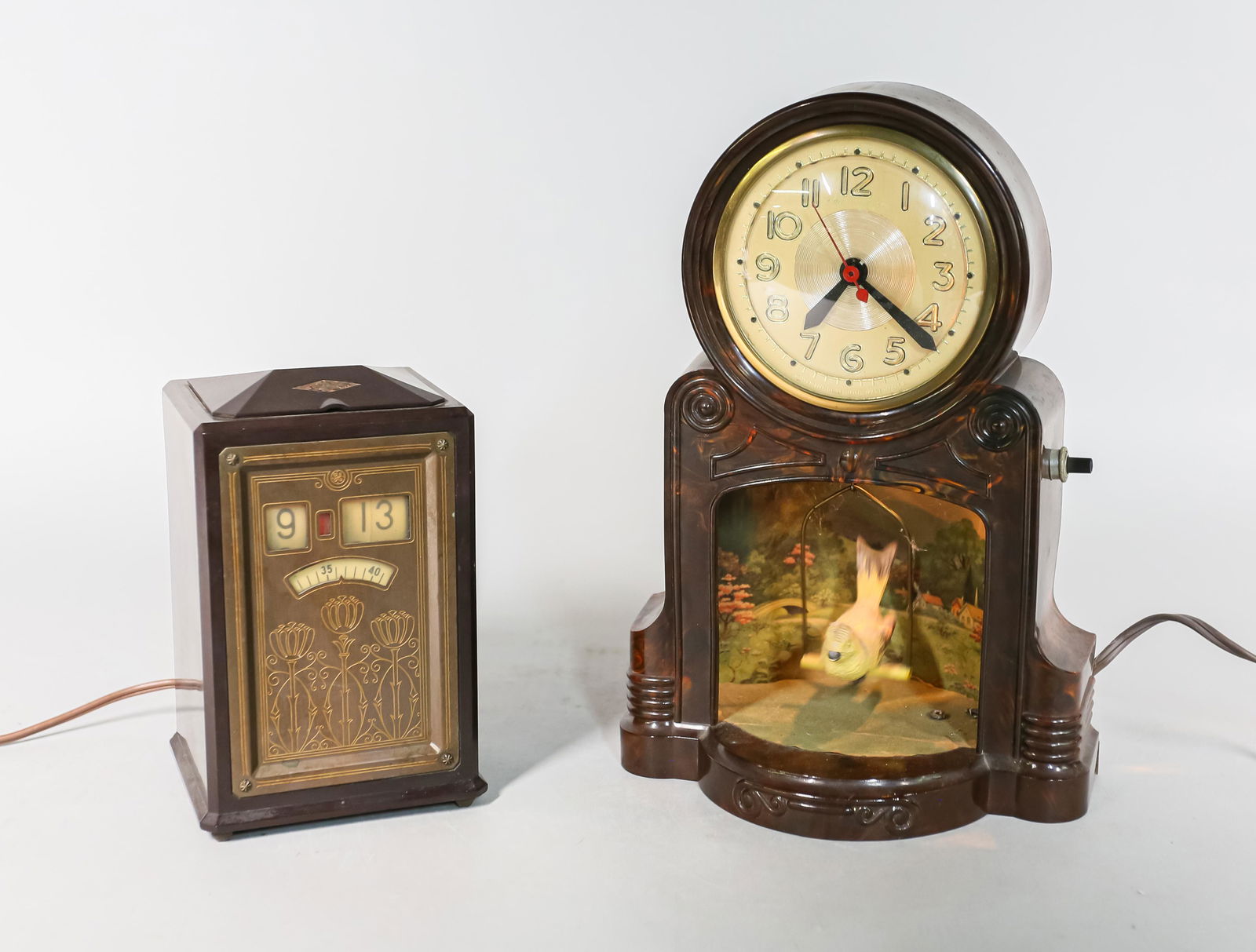 2 Early 20th Century Clocks (1 of 13)