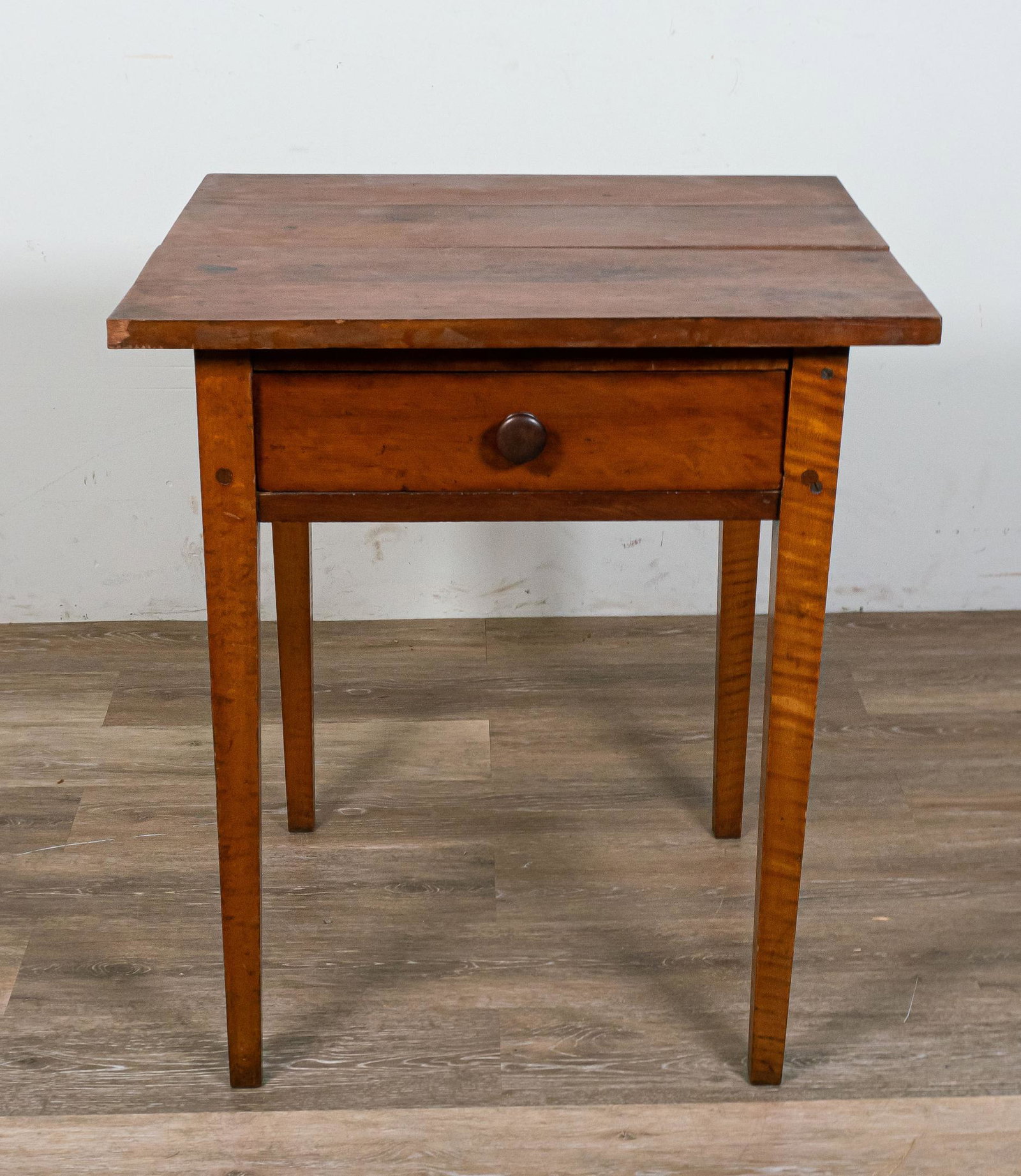 American Arts and Crafts Side Table (1 of 6)