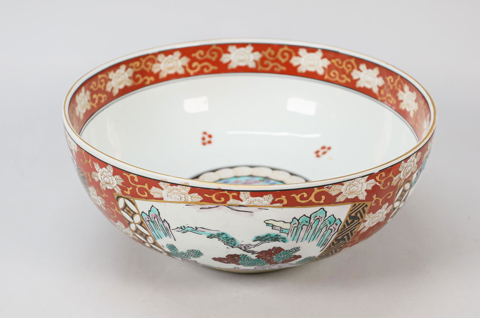 Chinese Islamic Export Porcelain Bowl (1 of 7)