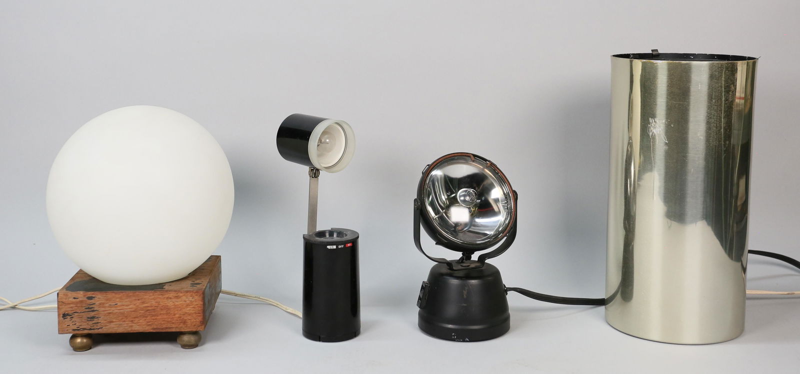 4 Modern Table Lamps (1 of 20)