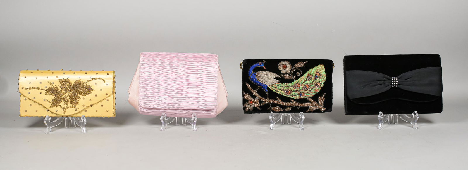 4 Ladies Evening Bags (1 of 7)