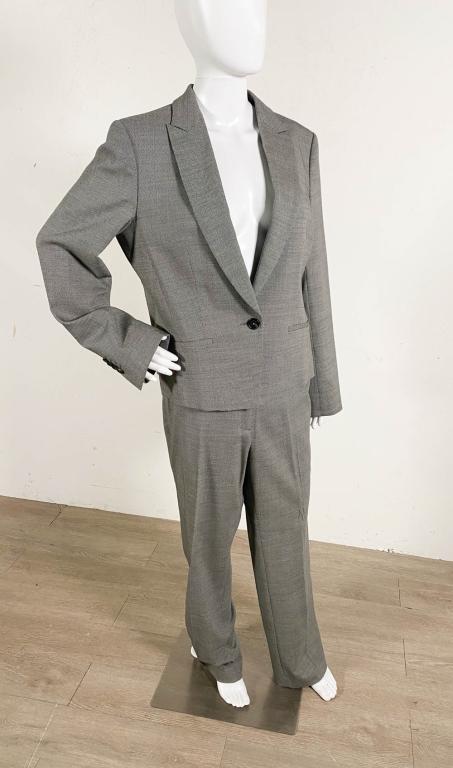 Brooks Brothers Pant Suit: Lot includes grey Stellita fit blazer, size 12, tag still attached, 18"at shoulders, 24"L; Brooks Brothers Lucia fit pants, size 12, tag still attached, 33"inseam, both pieces 98% wool, 2% spandex, "S