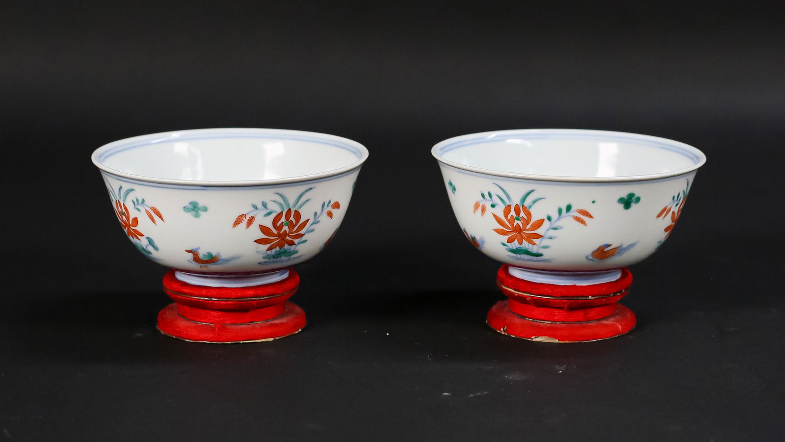 Pair Daoguang Chinese Porcelain Cups (1 of 7)