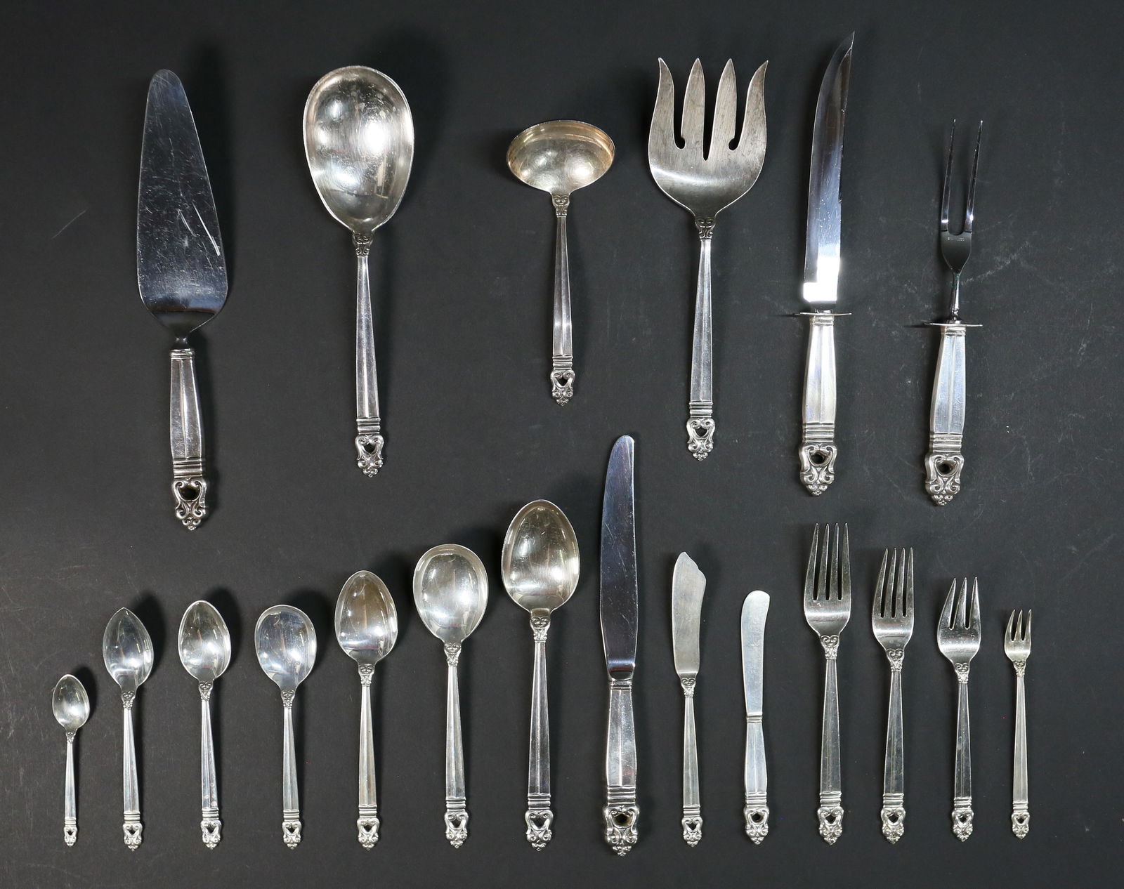 143 Pieces Royal Danish Sterling Flatware (1 of 20)