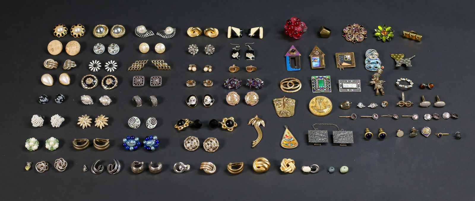 Costume Jewelry Earrings, Rings, Pendants (1 of 20)