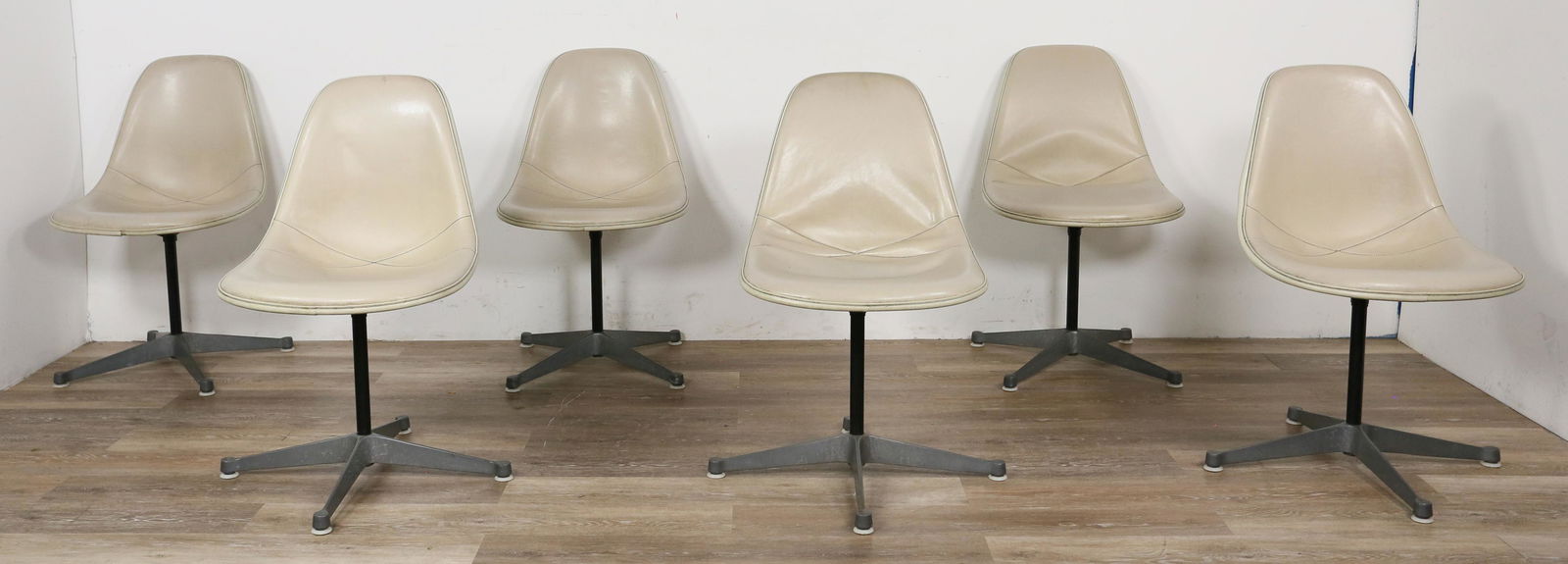 6 Eames Swivel Side Chairs for Herman Miller (1 of 15)