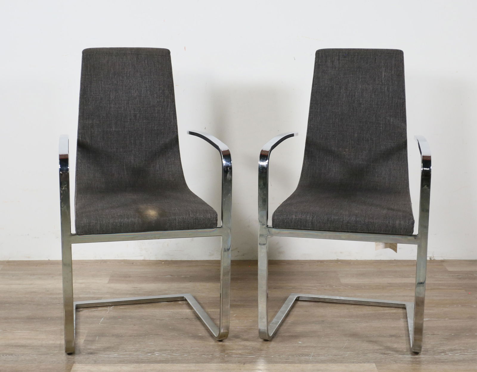 Pair of Calligaris Italian Modern End Chairs (1 of 12)
