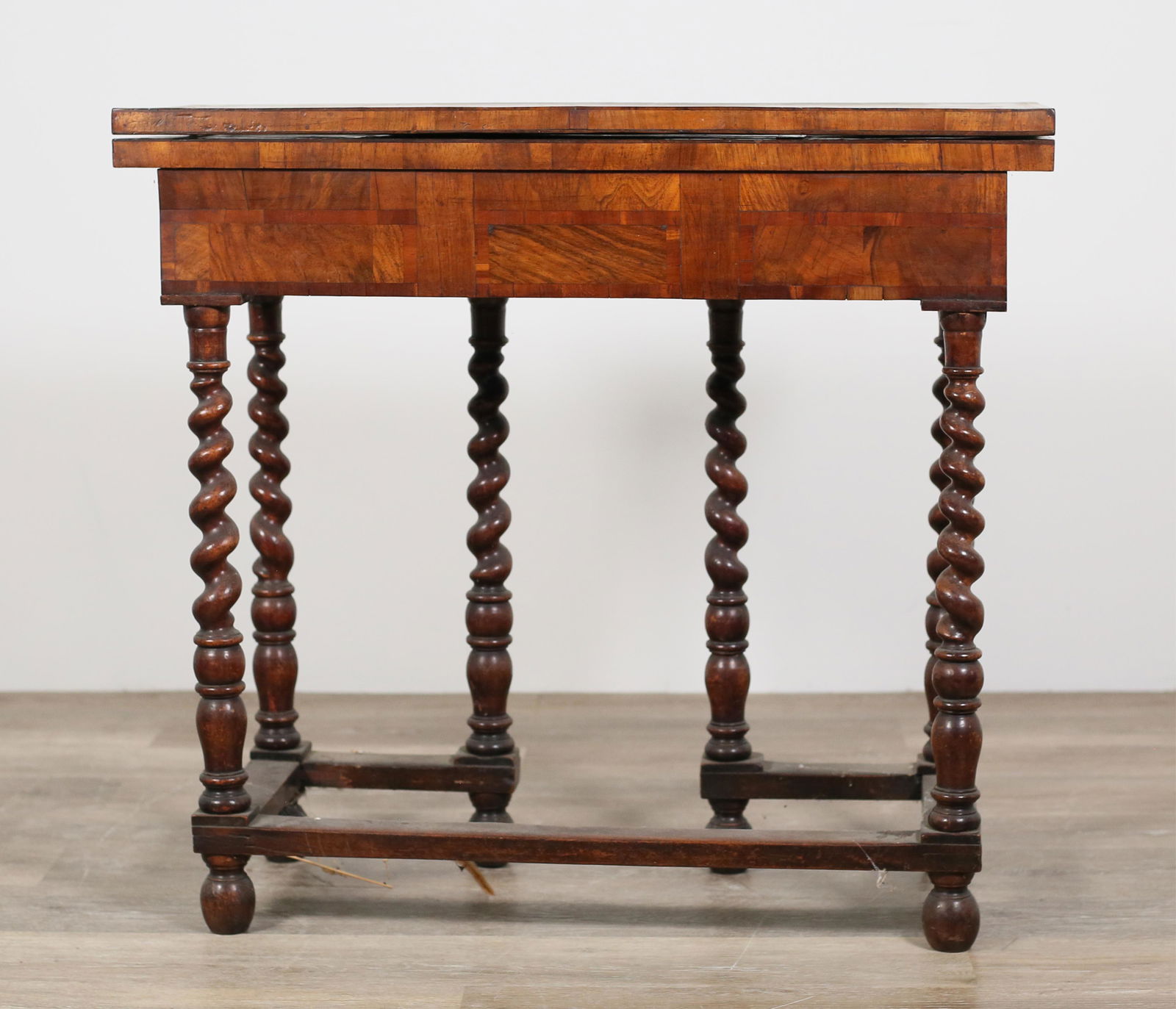 William and Mary Style Gateleg Game Table (1 of 20)