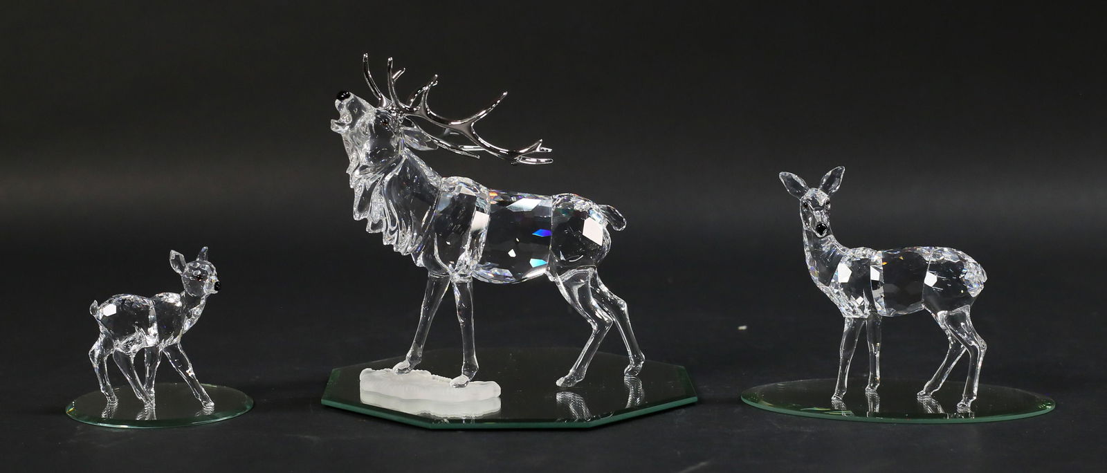 3 Swarovski Crystal Figurines Deer (1 of 20)