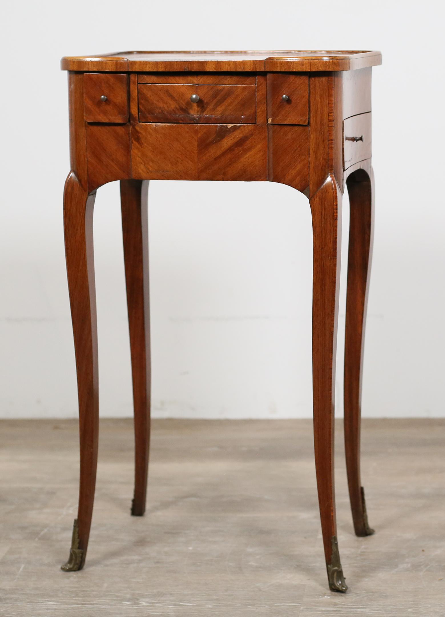 Louis XV Style Reading and Writing Stand: Louis XV style reading and writing stand. 19th century. Cabriole legs with brass mounts, side drawer for documents, two ink drawers, center drawer containing fold-out stand. Wear, scratches, marks, an