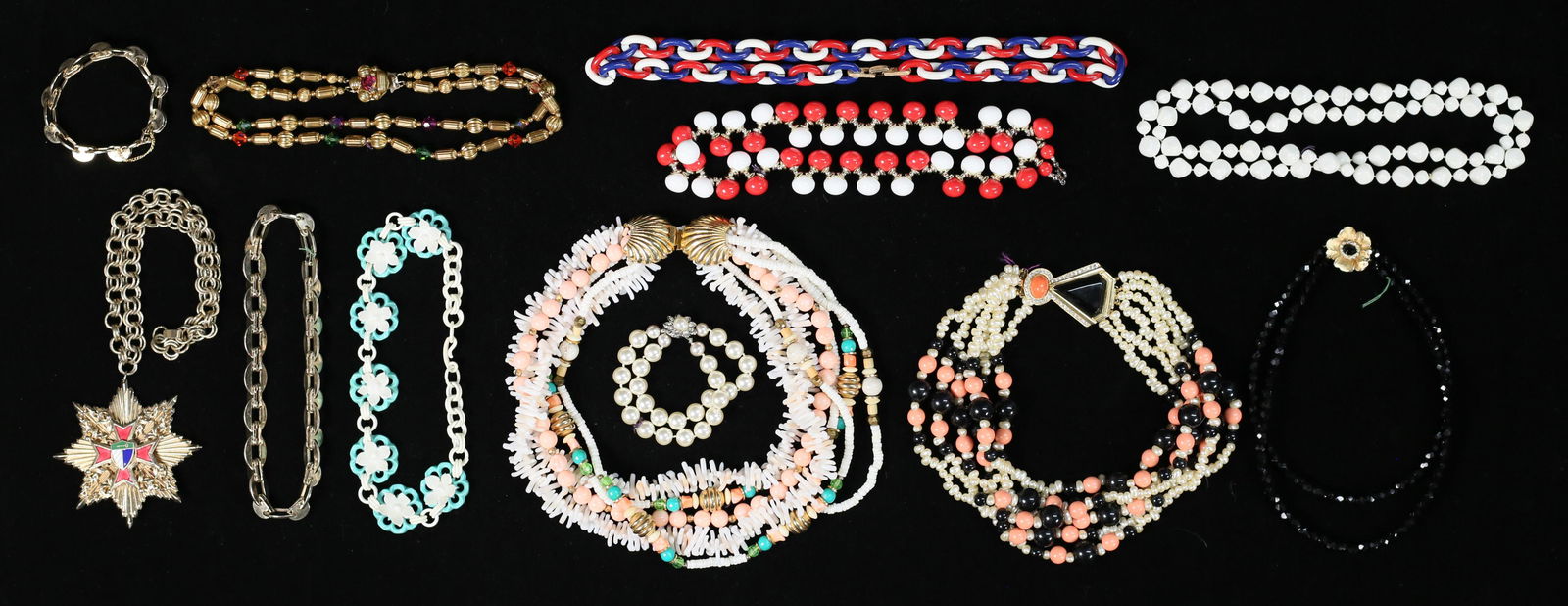 Grouping of Costume Necklaces and Bracelets (1 of 12)