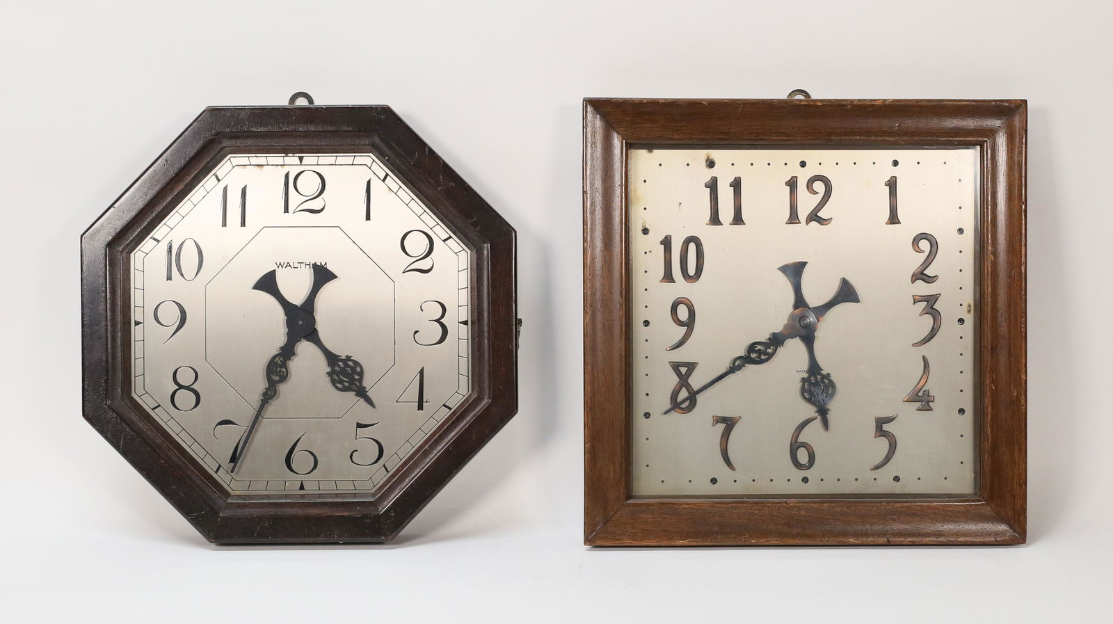 2 Waltham Picture Frame Wall Clocks (1 of 11)