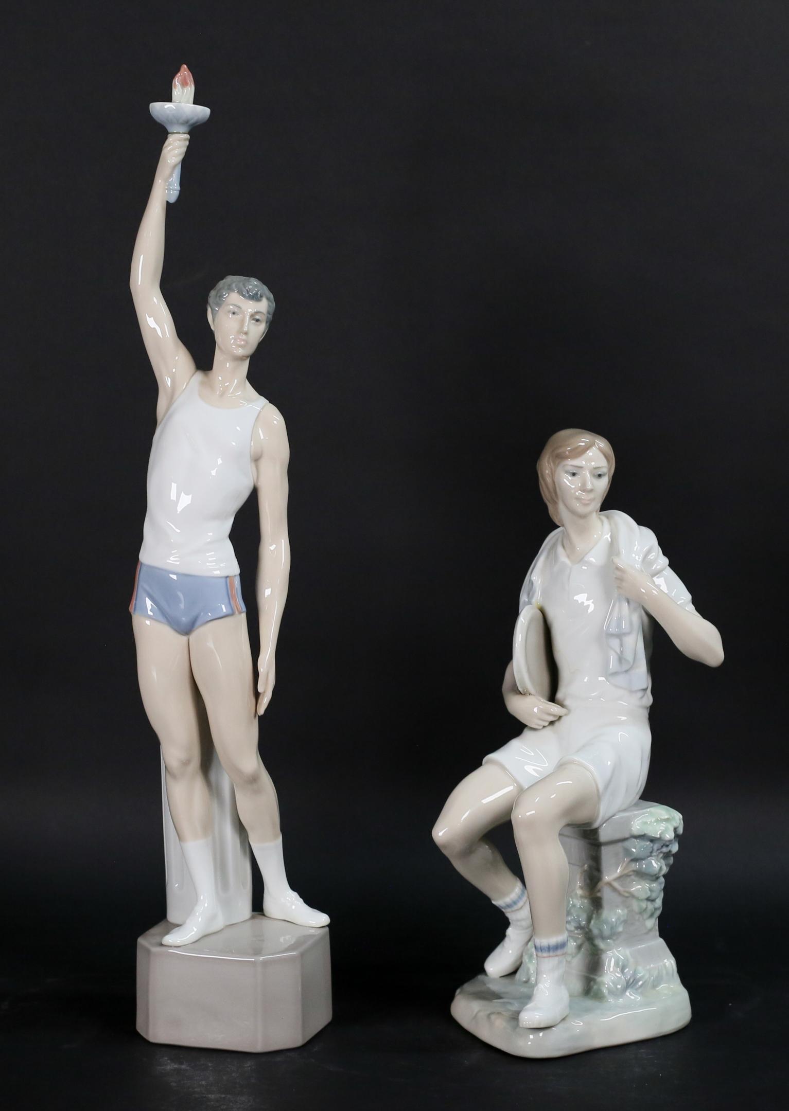 2 Lladro Porcelain Figurines Torch Bearer & Tennis (1 of 20)