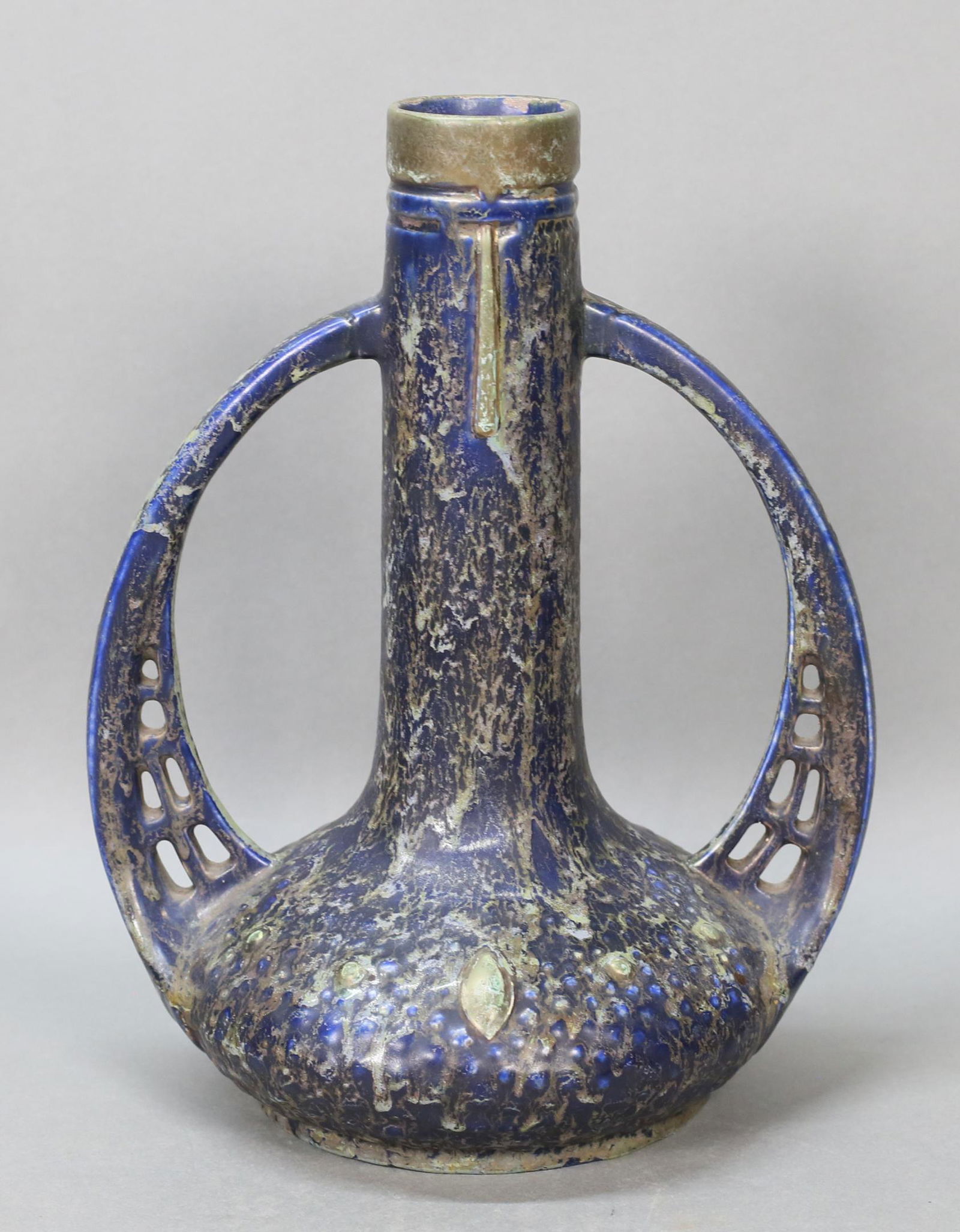 Julius Dressler Austrian 2 Handled Vase (1 of 10)