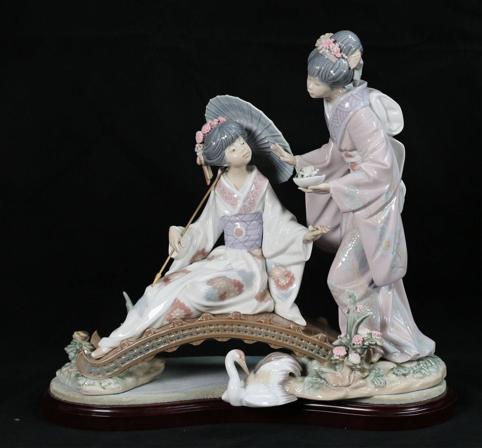 Lladro Porcelain Figure Group Springtime in Japan (1 of 13)