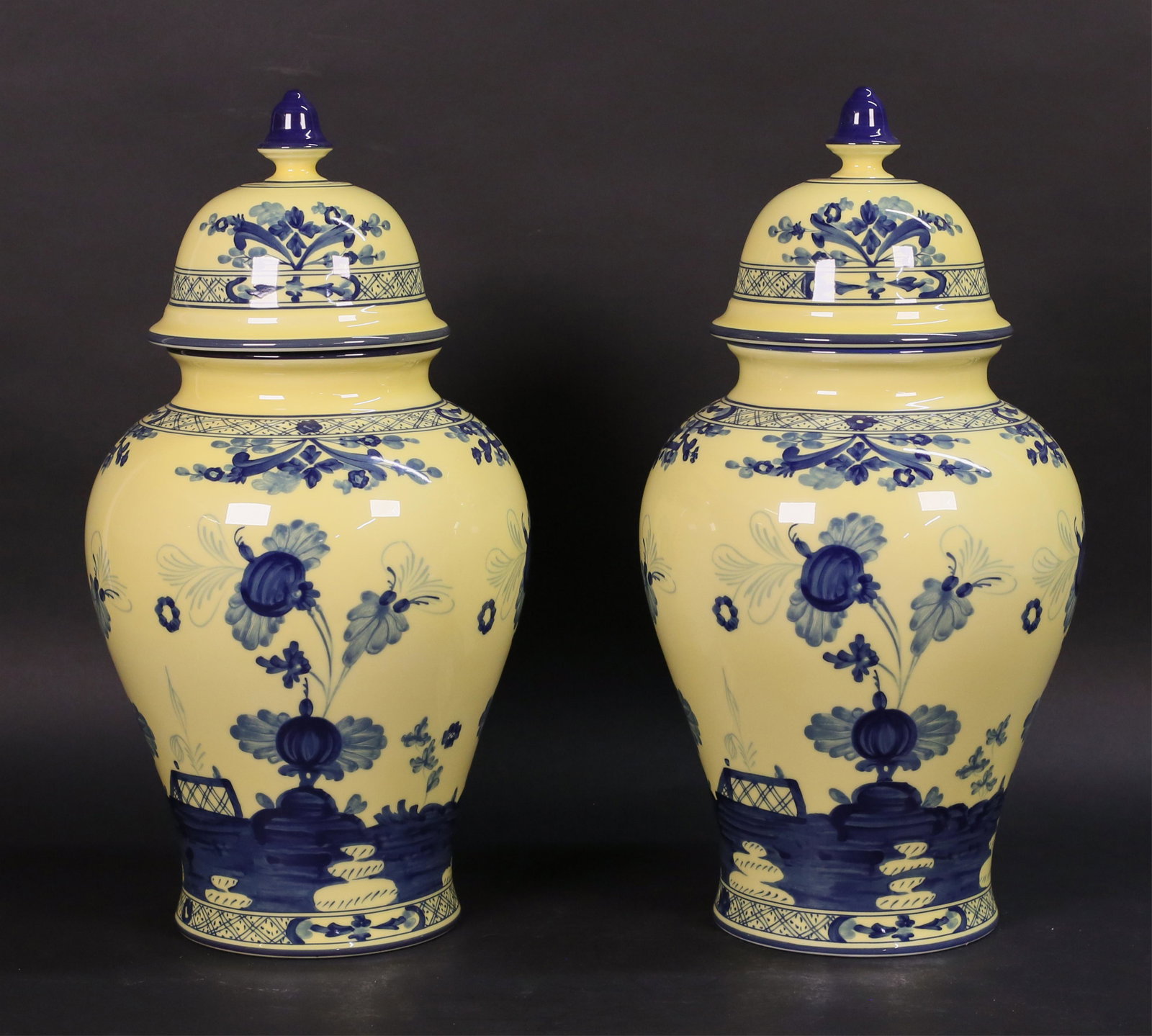 Pair Ginori Oriente Italiano Porcelain Ginger Jars (1 of 18)