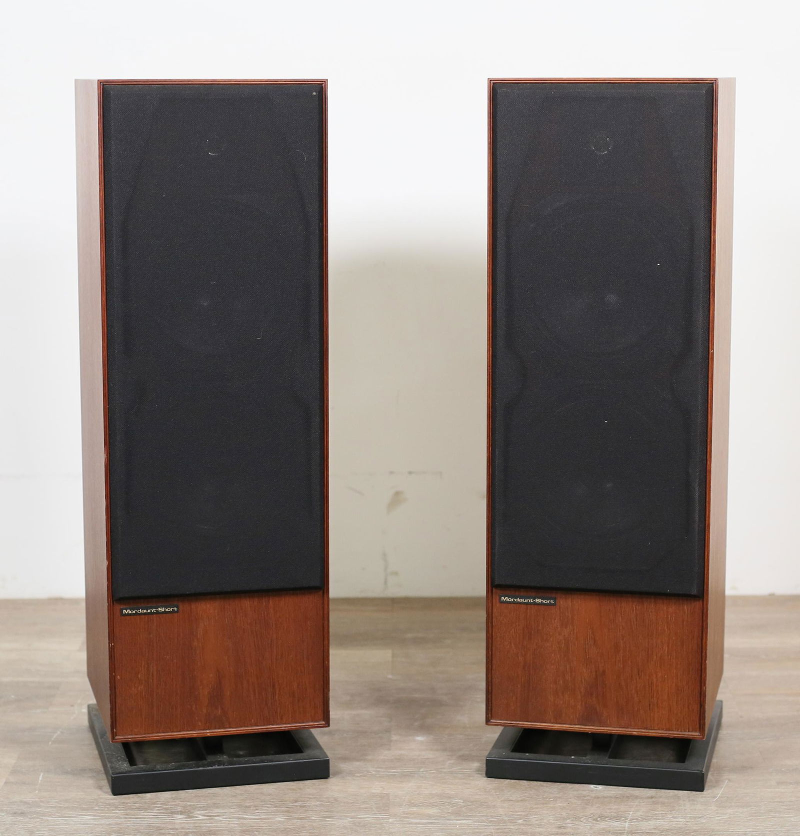 Pair Of Mordaunt Short Ms 500 Gold Tower Speakers