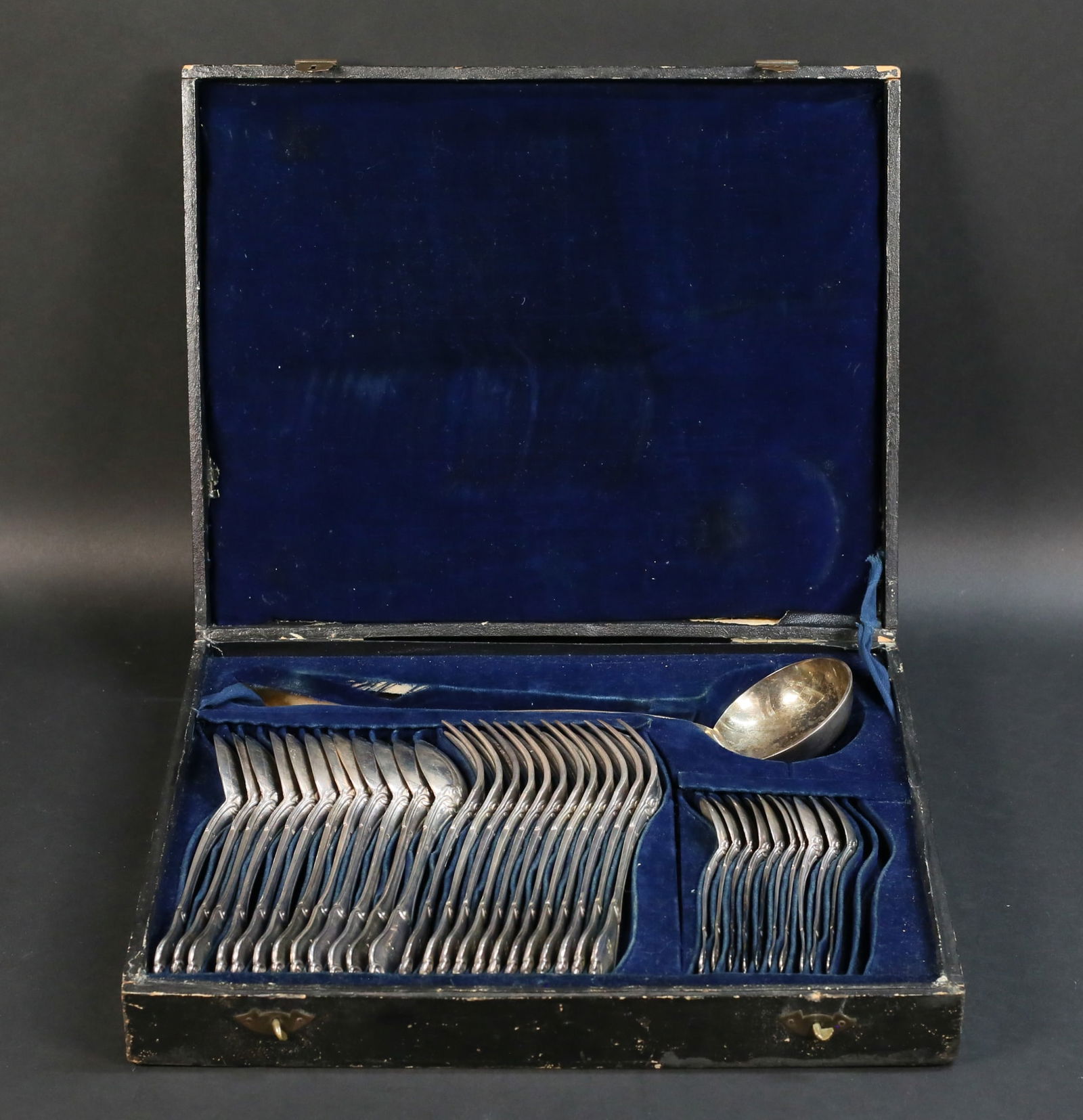 35 Piece French 950 Silver Flatware Set (1 of 20)