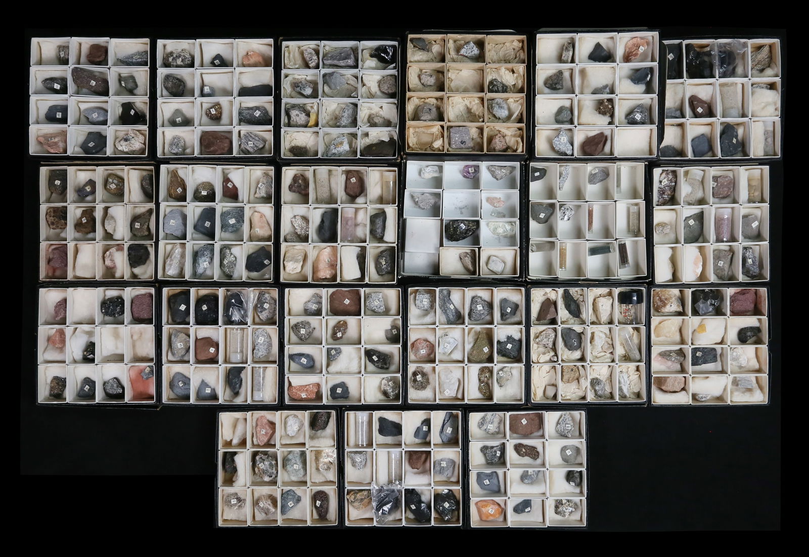 21 Earth Science & Mineral Specimen Sets (1 of 20)