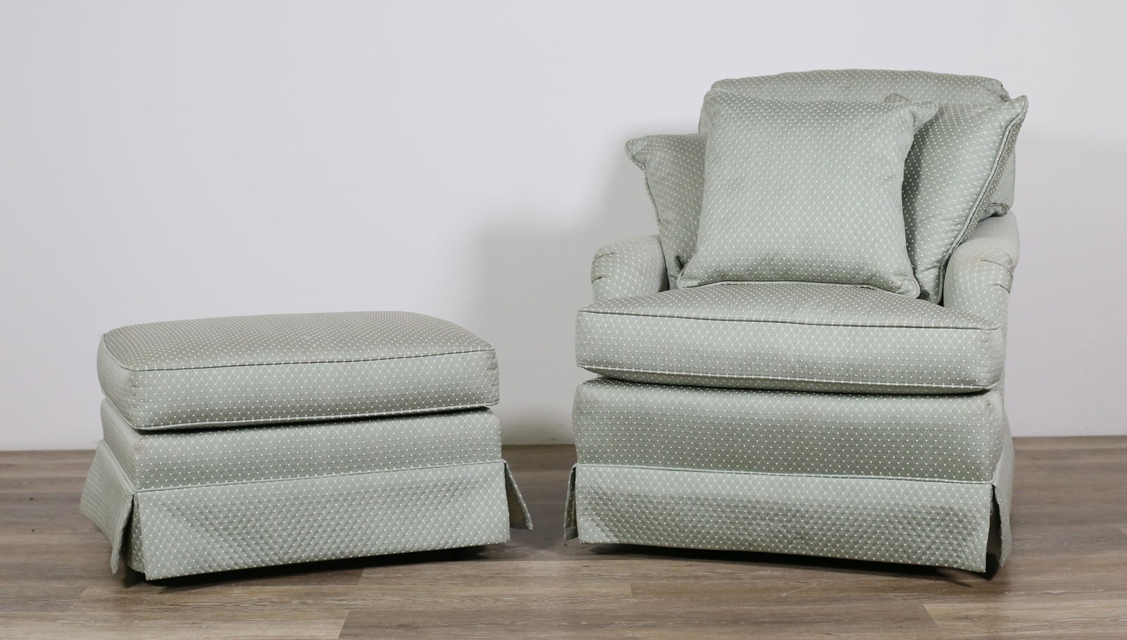 Jessica Charles Swivel Lounge Chair and Ottoman (1 of 14)