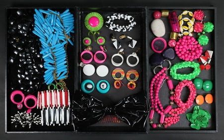 Lot of Vintage 70s & 80s Costume Jewelry