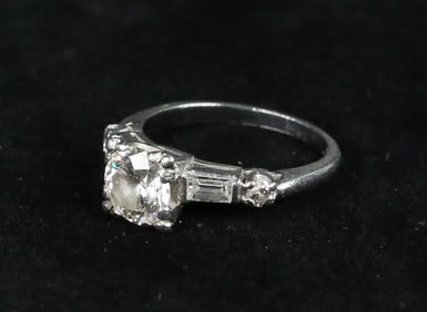 Platinum & Diamond Engagement Ring 1.625 Carats