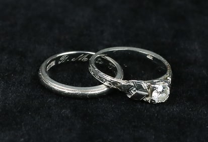 18k Diamond Engagement Ring & Band