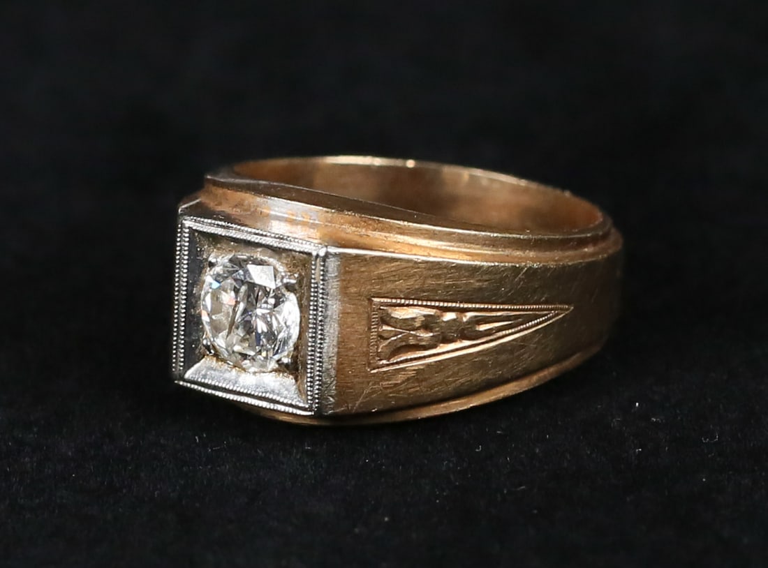 Man's 14k Gold & Diamond Ring Fidelity (1 of 8)