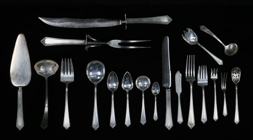 151 Piece Alvin Richmond Pattern Sterling Flatware