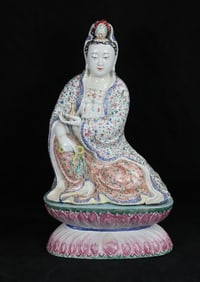 Chinese Porcelain Guanyin Figure