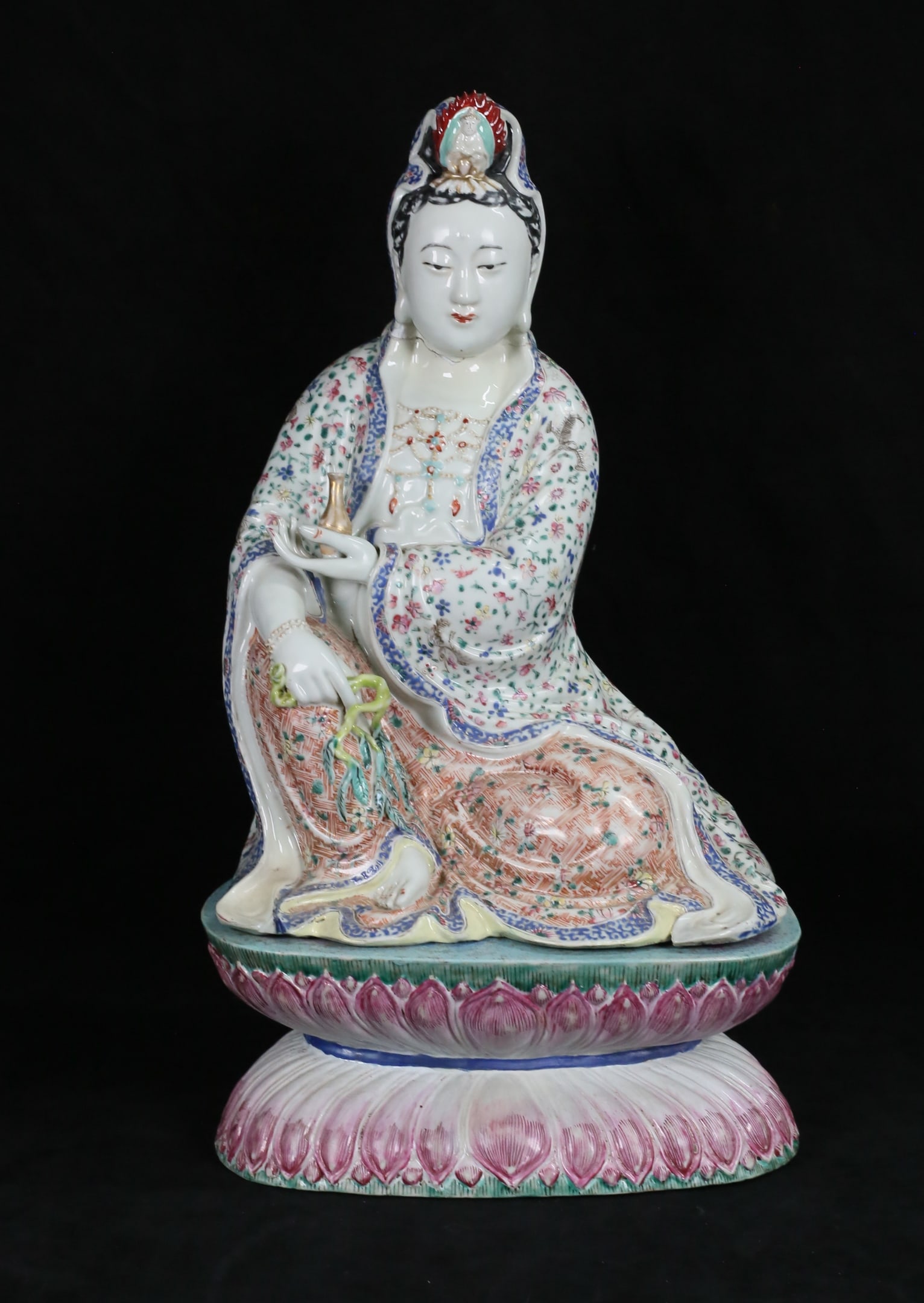 Chinese Porcelain Guanyin Figure (1 of 20)