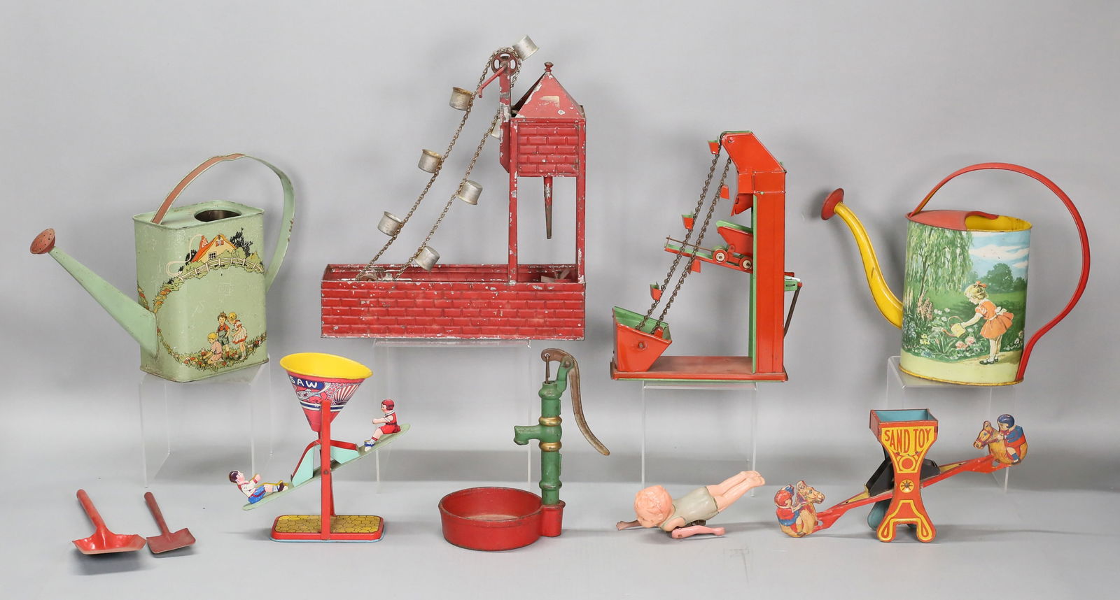 Lot of Tin Litho & Other Vintage Toys (1 of 20)