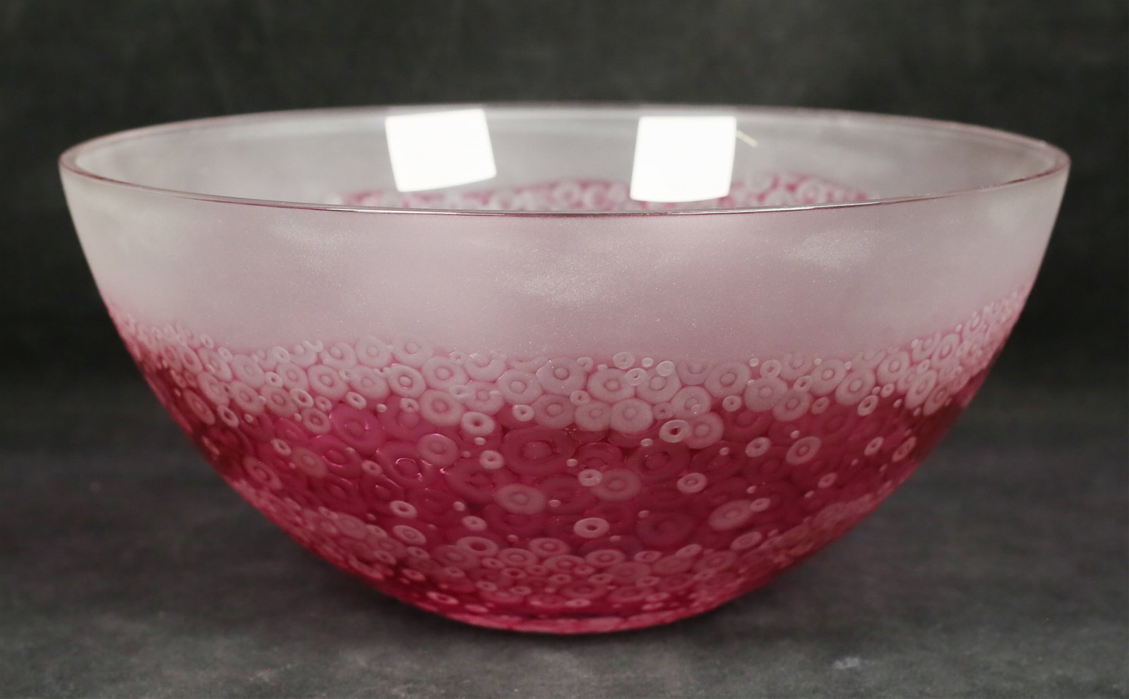 Signed Yamada Art Glass Bowl: Modern art glass bowl. Signed on the underside Yamada. 4 5/8"H x 10"-diameter.
