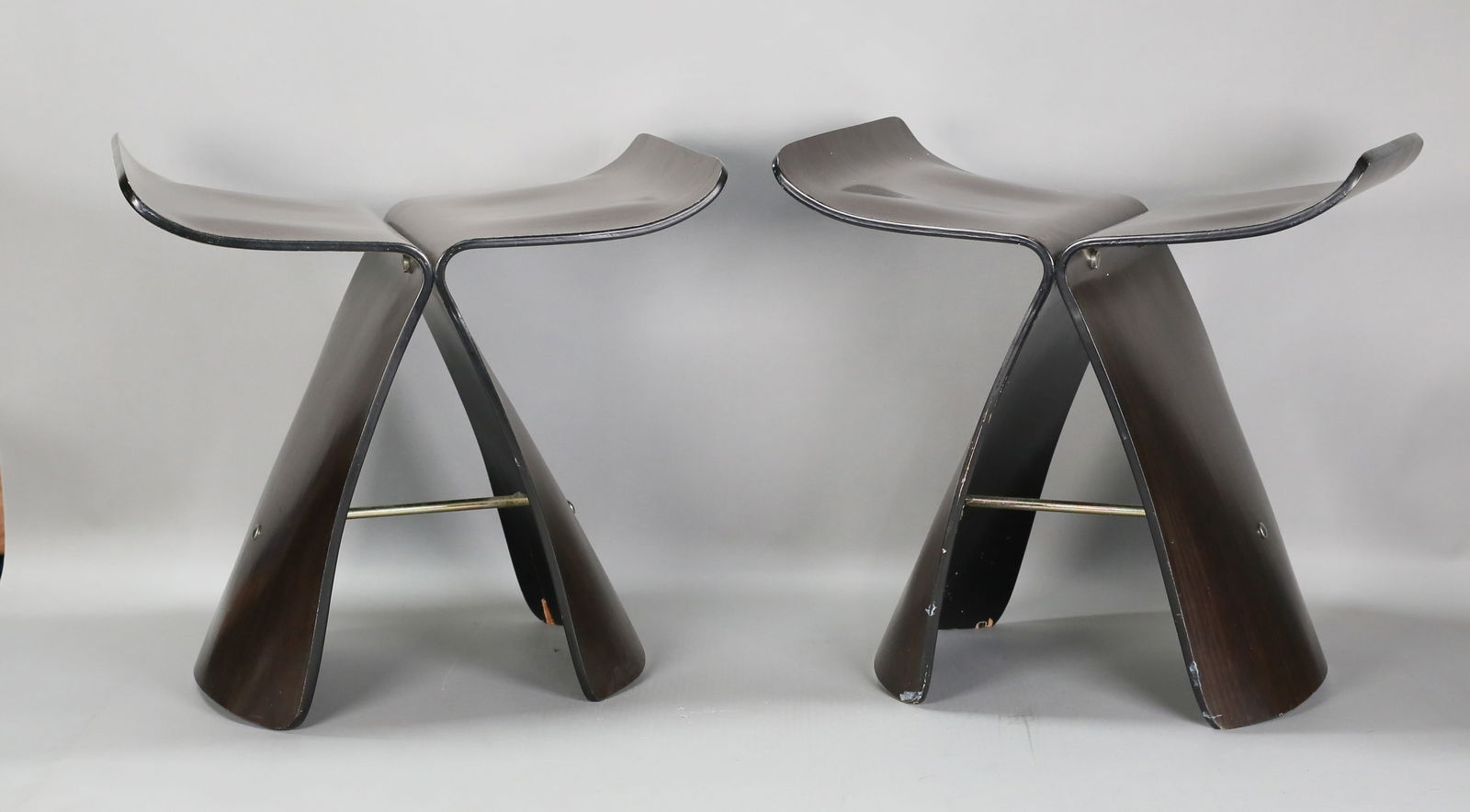 Pair of Sori Yanagi Style Modern Butterfly Stools (1 of 20)