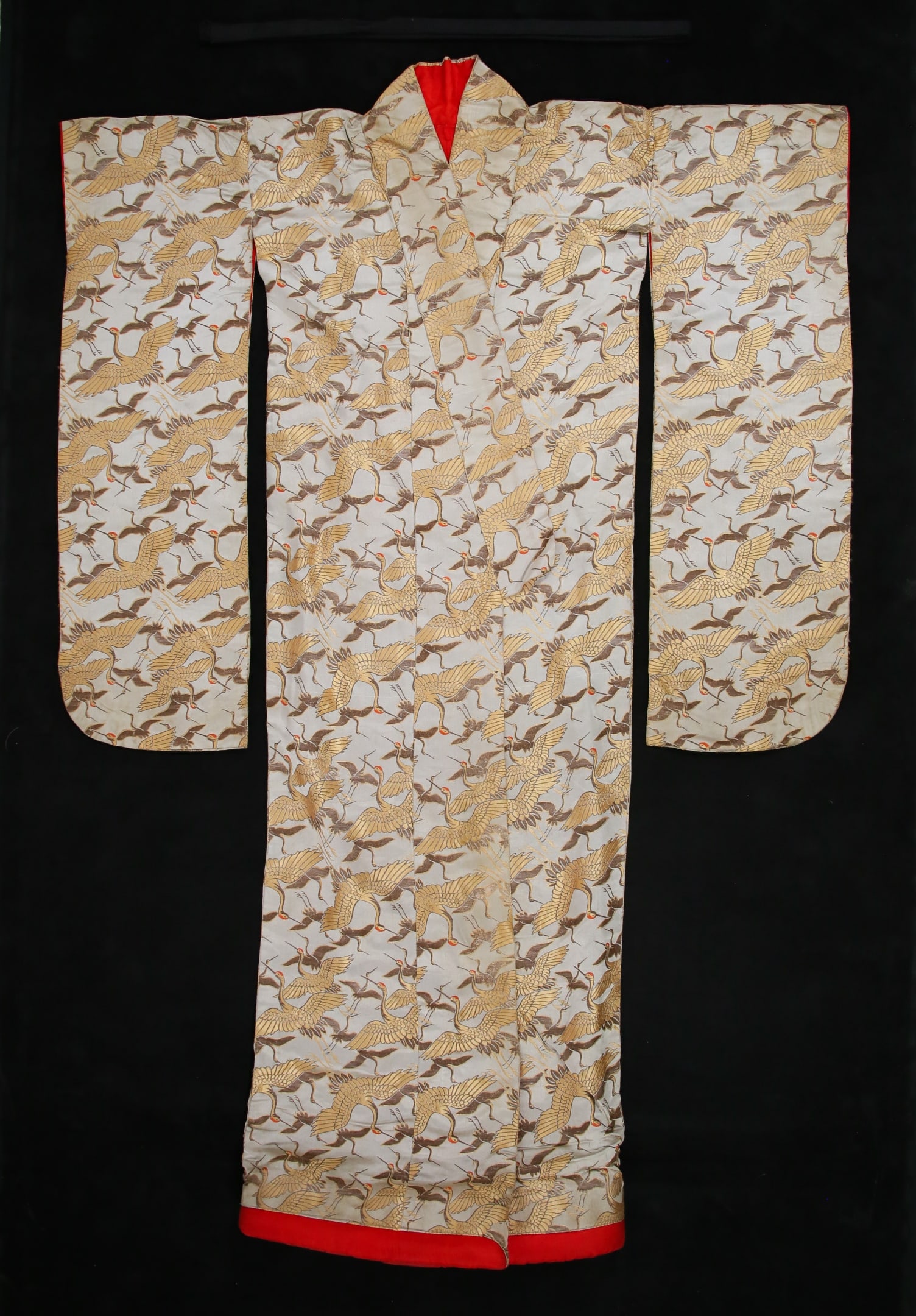 Japanese Embroidered Silk Kimono (1 of 15)