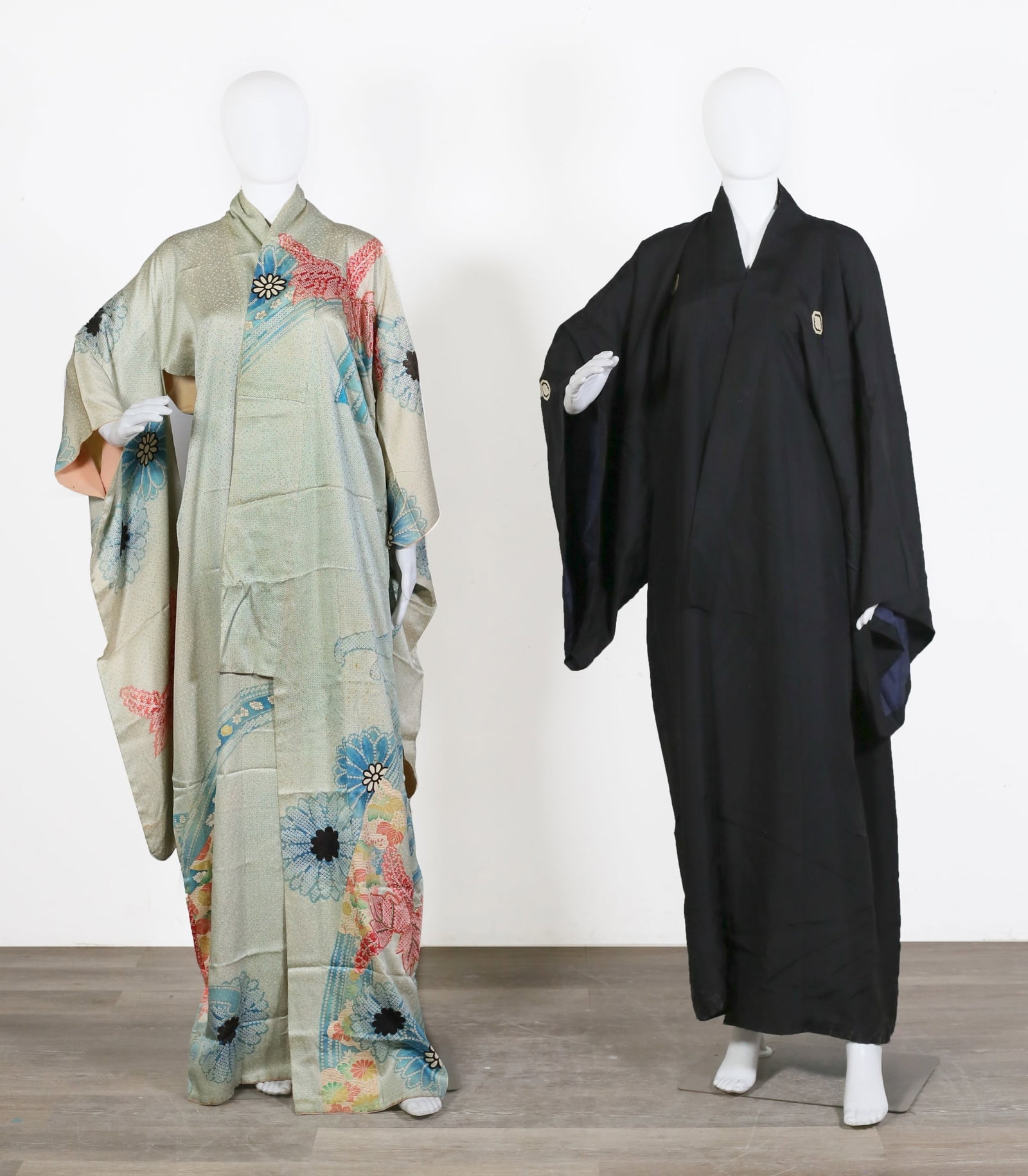 2 Silk Kimonos (1 of 20)