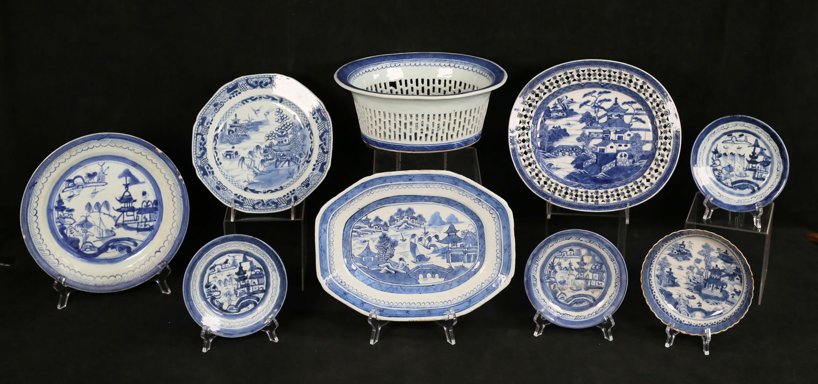 9 Pieces Chinese Export Canton Porcelain (1 of 20)