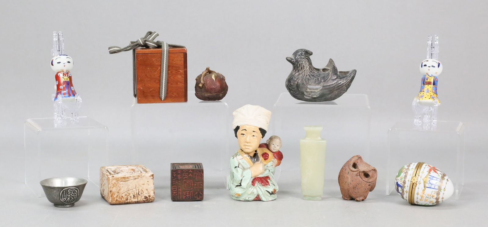 Lot of Chinese & Japanese Decorative Items (1 of 20)