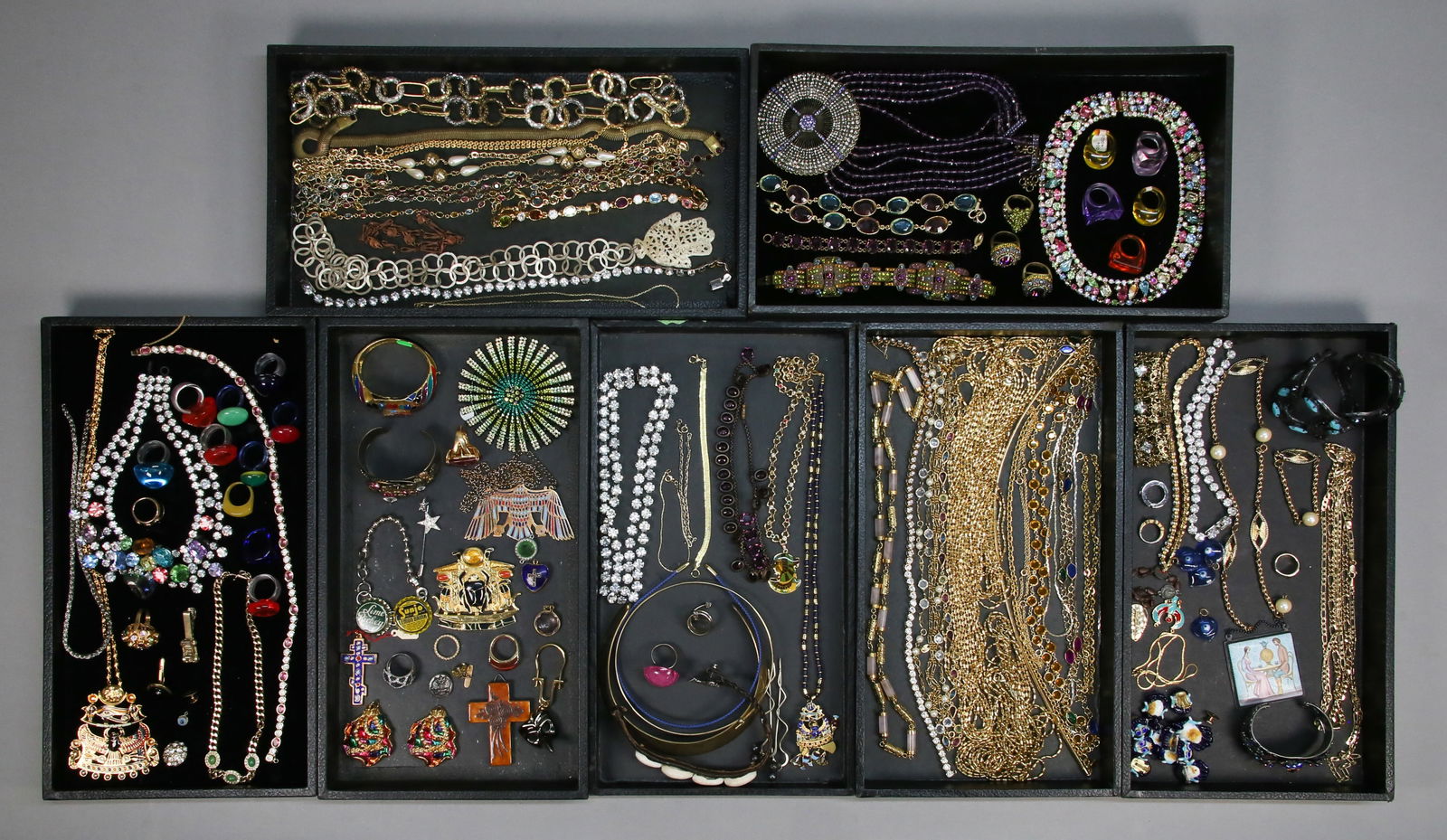 Lot of Costume Jewelry Including Daus & Ungaro (1 of 19)