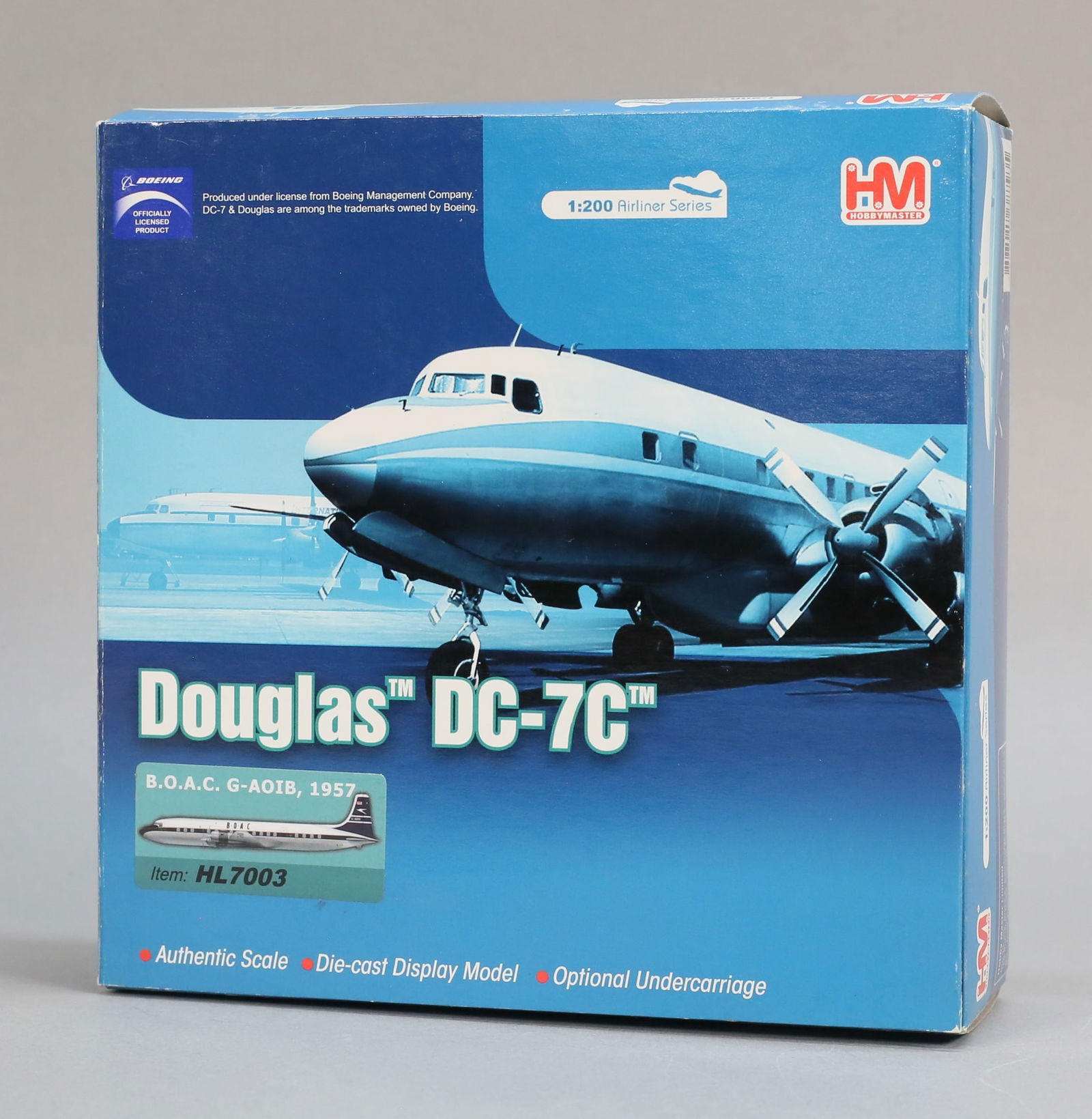 Hobby Master 1/200 Douglas DC-7C Model Plane (1 of 6)