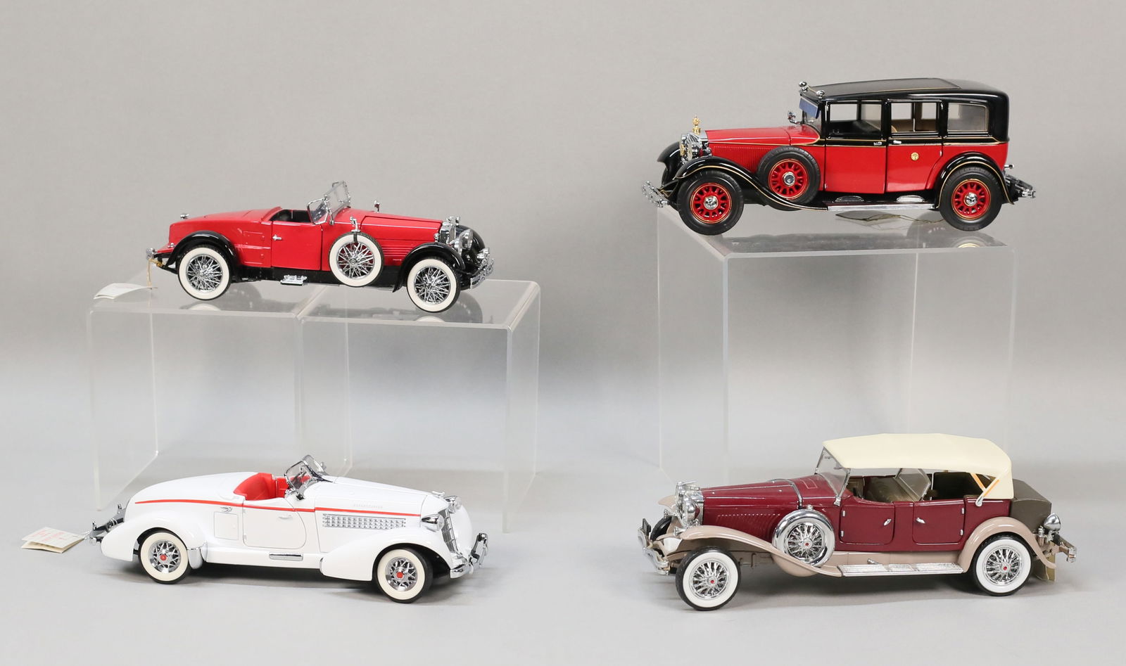 Lot of 4 Franklin Mint Model Cars 1/24 Scale (1 of 16)