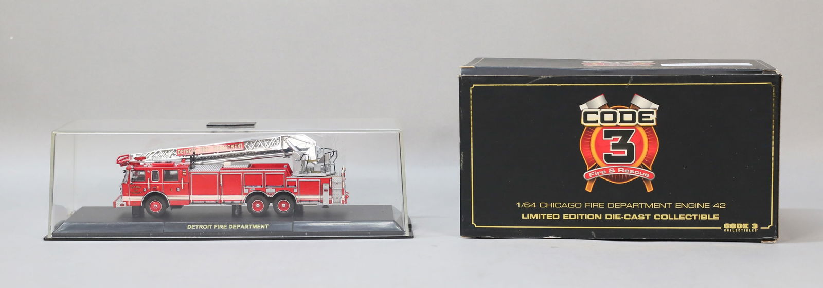 Lot of 2 Code 3 Collectibles Fire Trucks (1 of 9)