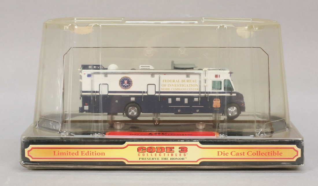 Code 3 FBI Model Truck 1/64 Scale (1 of 5)