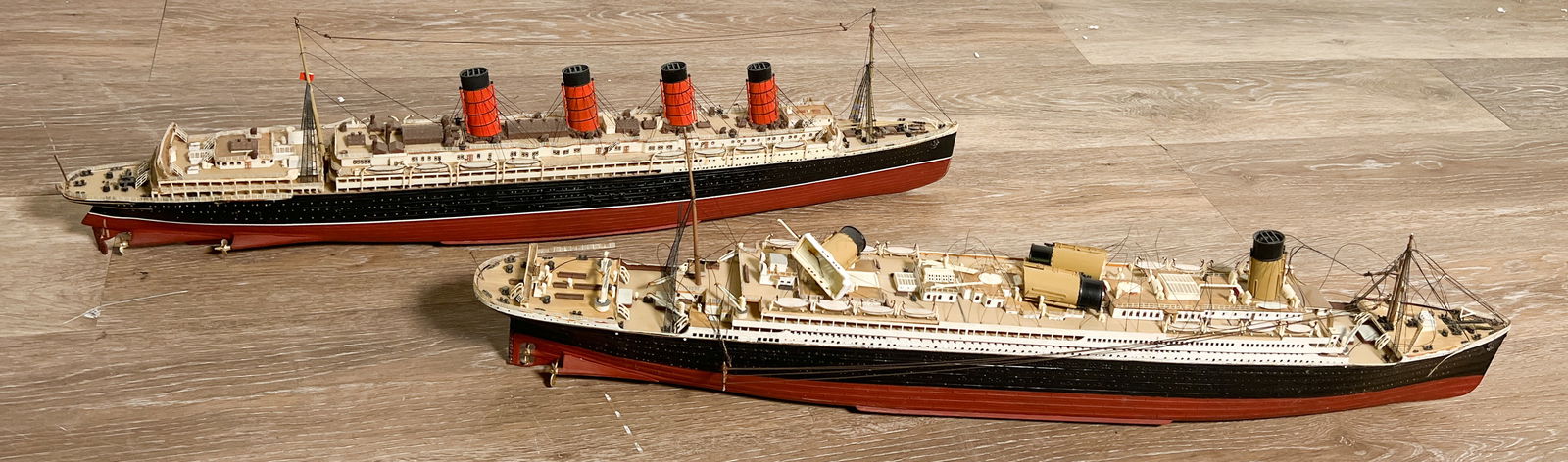 Lot of 2 Lusitania and Titanic Ships (1 of 16)